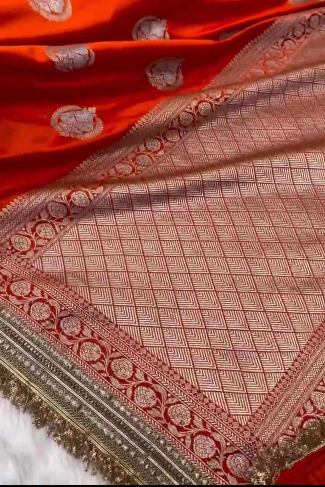 Mashru Silk Banarasi Saree image 5