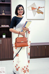 Alpona - Hand Painted Mul Cotton Saree - Off White