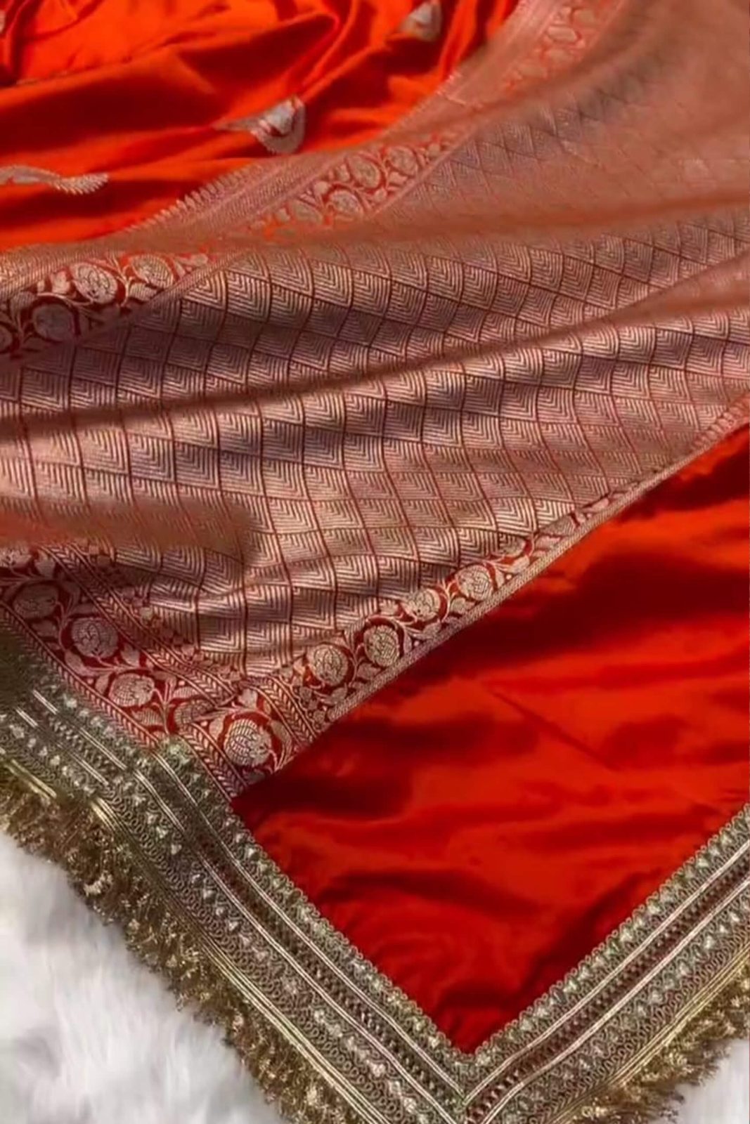 Mashru Silk Banarasi Saree image 4